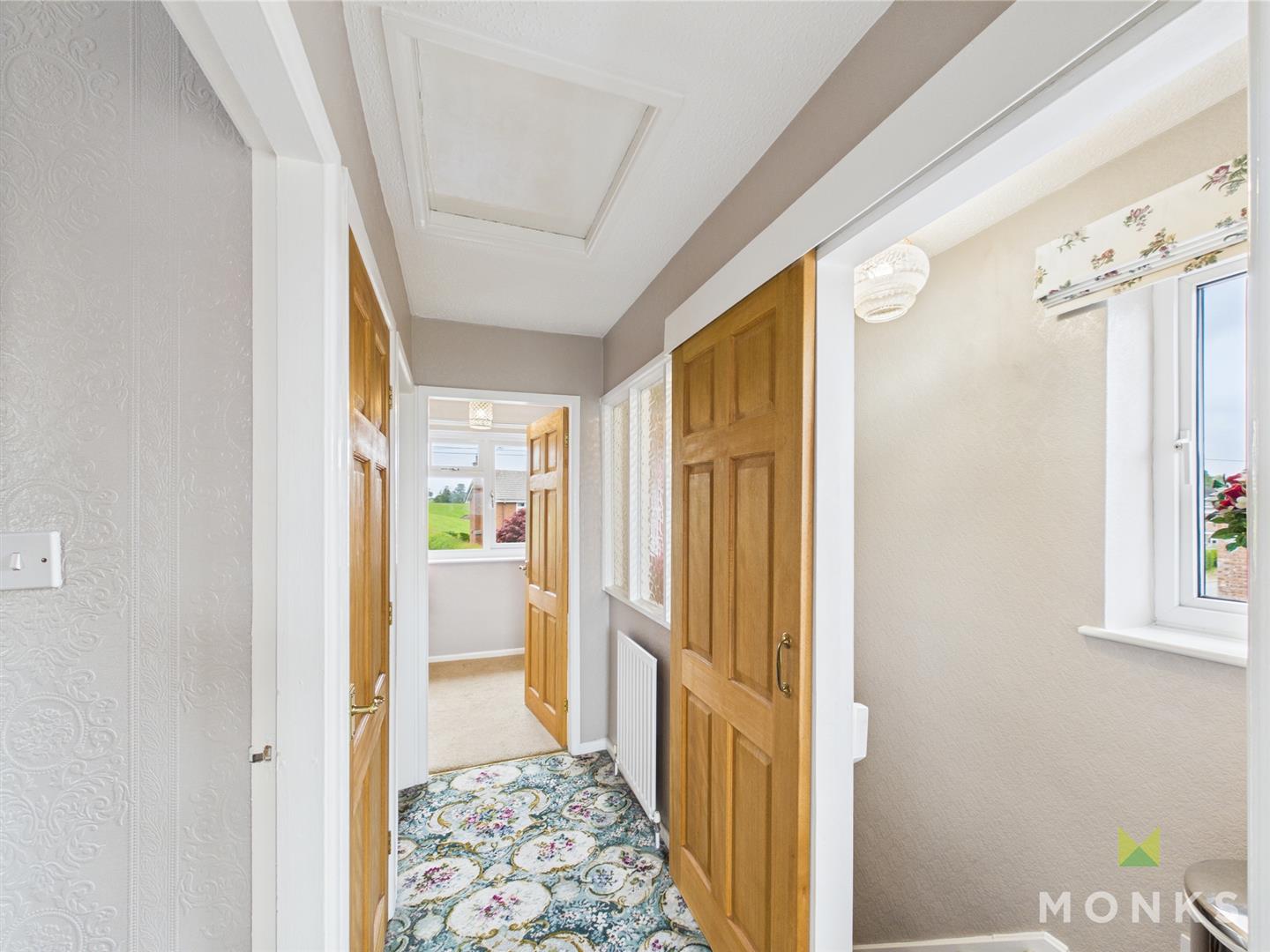 9 Preshenlle Lane, Oswestry, SY10 7UB For Sale